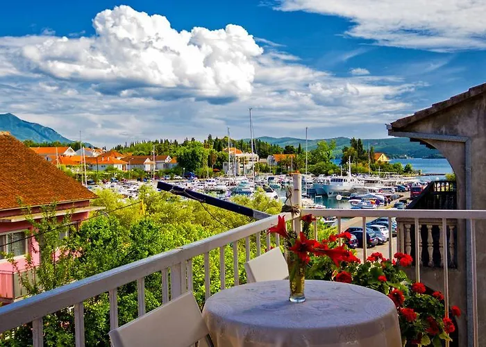 Pakovo Apartments Andrija